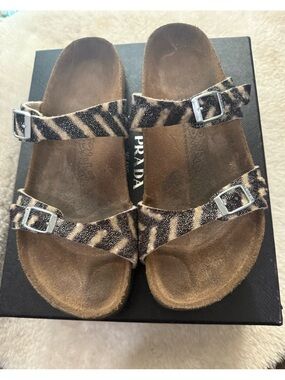 Birkenstock Birki's Tahiti Zebra Beaded Glitter Two Strap Sandals Women’s Sz 9